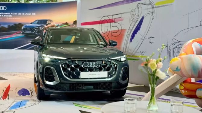 Bộ đôi Audi Q3, Q5 thế hệ mới trình làng Việt Nam: Màn hình 3 lớp, lần đầu dùng nền tảng PPC, giá từ 2,099 tỷ đồng