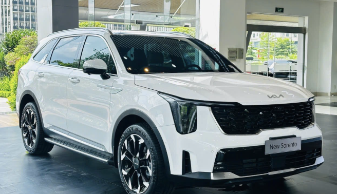 Điểm tin ô tô 21/6: Kia Sorento lộ diện bản thuần điện mới, Nissan NX8 ra mắt ‘đấu’ Ford Everest