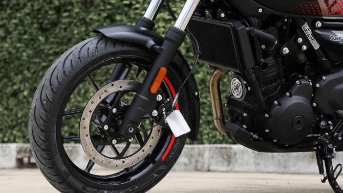 ‘Huyền thoại côn tay’ mới của Anh chính thức ra mắt: Khác biệt Honda Winner R và Exciter, giá dễ mua