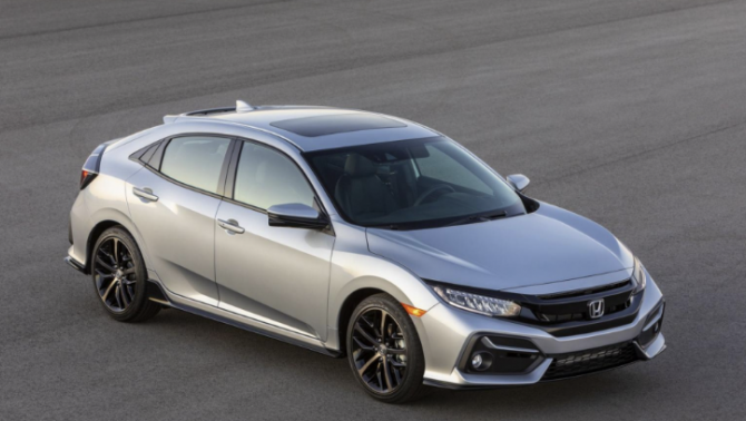 Honda Civic hatchback 2026 giá rẻ từ 643 triệu đồng: Thêm bản RS số sàn, ‘xử đẹp’ Mazda3 Sport