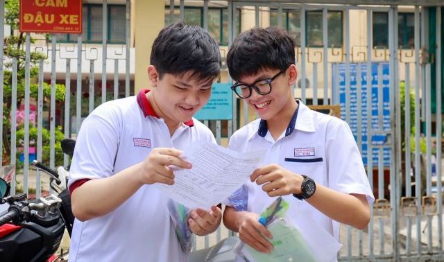 Điểm chuẩn lớp 10 TPHCM 2026: Chỉ 3 điểm mỗi môn vẫn đỗ trường công, Sở GD&ĐT lên tiếng giải thích