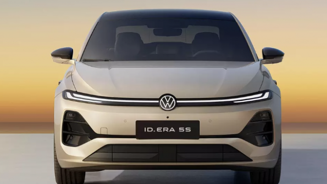 ‘Siêu sedan’ nhà Volkswagen chạy hybrid lộ khoang nội nhất ‘thương gia’: Xử đẹp’ Camry và Kia K5
