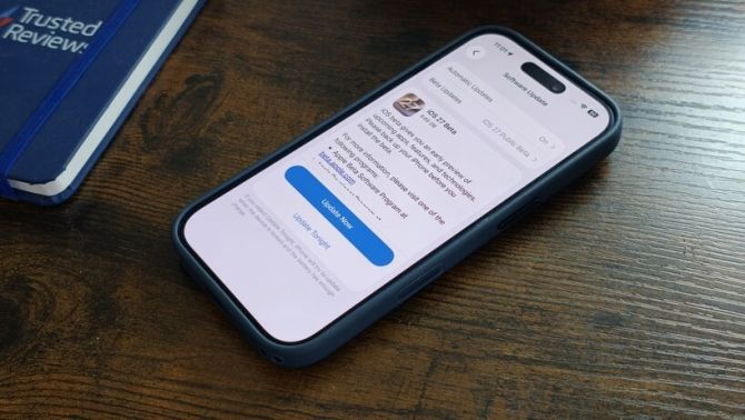 iOS 27 bản 'ổn định' đầu tiên ra mắt, Siri thông minh hơn, app chạy nhanh hơn 30%