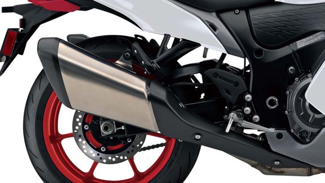 Suzuki chính thức ra mắt ‘huyền thoại côn tay’ mới cửa trên Honda Winner R: Dấu ấn vàng son, giá mềm