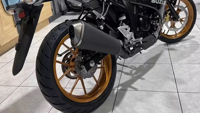 Suzuki chính thức mở bán ‘vua côn tay’ 150cc mới giá 70 triệu đồng: Phân khúc xịn hơn Honda Winner R
