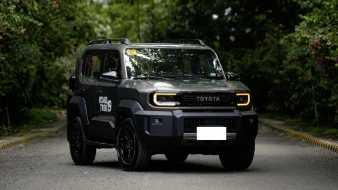 Toyota Land Cruiser FJ mở bán: SUV địa hình đấu Fortuner, giá từ 950 triệu đồng