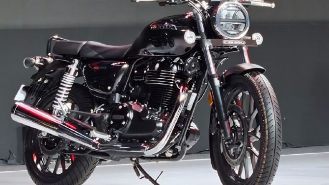 Honda chính thức ra mắt ‘huyền thoại côn tay’ mới giá khoảng từ 47 triệu đồng: Rẻ như Honda Winner R
