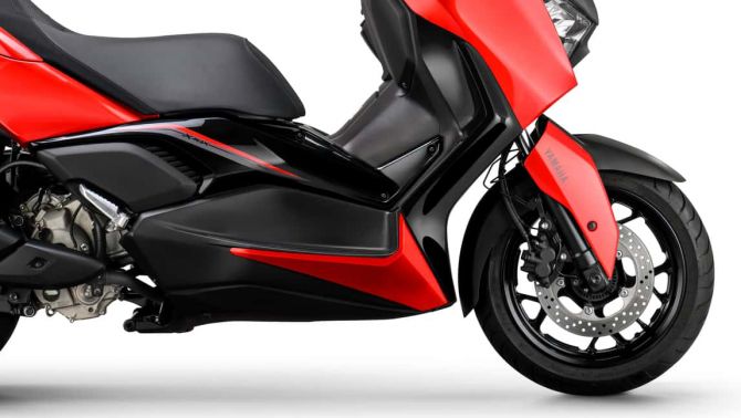 Tin xe hot 27/7: Yamaha ra mắt mẫu xe ga mới cực hầm hố, có ABS kênh đôi và TCS như Honda SH, giá mềm