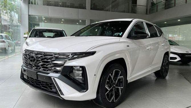 ‘Xé vé’ Mazda CX-5, Hyundai Tucson giảm giá mất phanh về 670 triệu đồng, rẻ hơn Toyota Corolla Cross