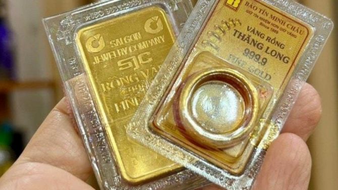 Giá vàng hôm nay 1/8: Vàng nhẫn diễn biến lạ, 1 chỉ vàng bao nhiêu tiền?