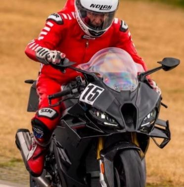 BMW S 1000 RR 2027 lộ diện tại Nurburgring, sẵn sàng đối đầu Panigale V4, CBR1000RR-R và YZF-R1?