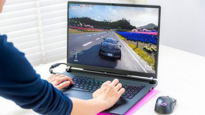 ROG Strix SCAR 18 giá 180 triệu đồng vừa ra mắt tại Việt Nam: Trang bị có gì đặc biệt?