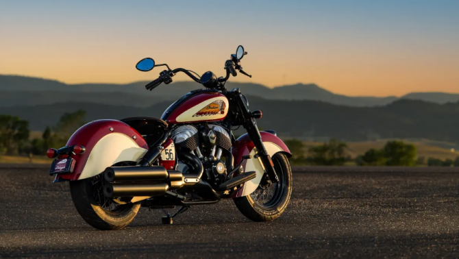 Indian Chief Vintage Sturgis, SD Edition 2026 giới hạn 125 chiếc, đối đầu Heritage Classic