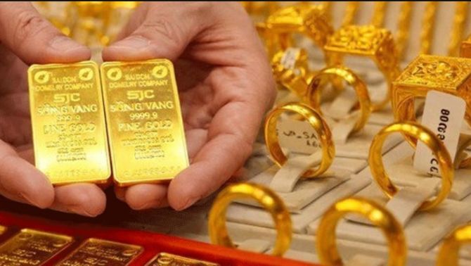 Cập nhật giá vàng hôm nay 9/8 (trưa 9/8): Vàng SJC tăng 4 triệu/lượng sau 1 tuần, vàng nhẫn 9999 biến động mạnh