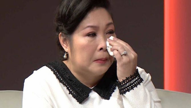 NSND Hồng Vân bất ngờ lên tiếng về chuyện xảy ra với hai mẹ con