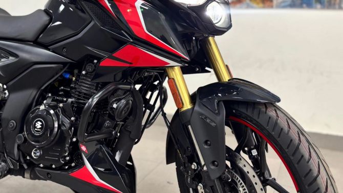 ‘Vua côn tay’ 165cc mới chính thức về đại lý giá 40 triệu đồng: Phân khúc chất hơn cả Honda Winner R