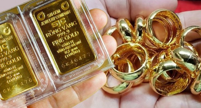 Bảng giá vàng hôm nay 13/8: Vàng SJC sáng tăng trưa giảm về mốc ban đầu, người mua bán thận trọng!