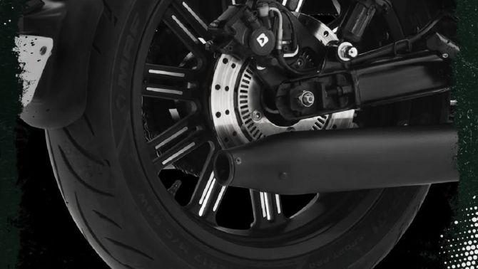 ‘Vua côn tay’ mới chính thức ra mắt giá 56 triệu đồng: Có ABS 2 kênh xịn hơn Honda Winner R và Yamaha Exciter