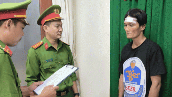 Lấy mạng người đi ăn đêm cùng bạn gái: Hé lộ cuộc gọi của nạn nhân đến bị cáo trước khi xảy ra án mạng