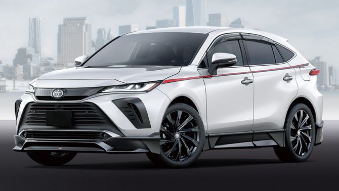 Toyota chính thức ra mắt mẫu SUV 5 chỗ đẹp long lanh giá 722 triệu đồng: Phá giá Mazda CX-5 và CR-V