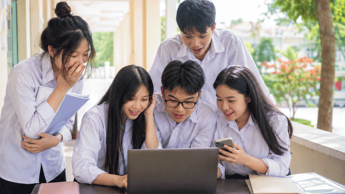 Điểm thi lại không phải ‘tấm vé’ chính đưa học sinh Chuyên Tuyên Quang vào loạt trường tốp đầu