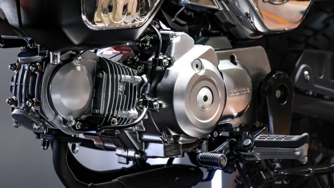 Honda chính thức mở bán ‘huyền thoại côn tay’ 125cc mới giá 79 triệu đồng: Khác biệt Honda Winner R