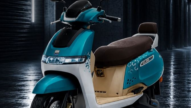 Tin xe trưa 27/8: ‘Xe ga quốc dân’ mới ‘chất’ hơn cả Honda SH Mode ra mắt, giá chỉ 38,4 triệu đồng ngang Vision