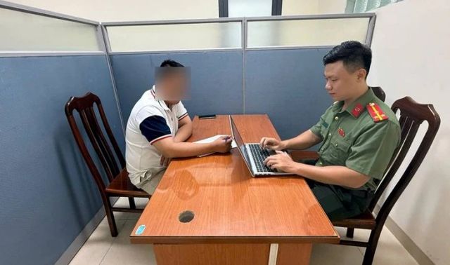 Lời khai người đăng quyết định khởi tố giả vụ tai nạn ở phố Nguyễn Huy Tự, bị xử phạt thế nào?