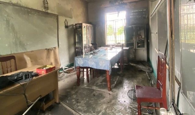 Người dân tiết lộ điều bất thường trước vụ cháy trường tiểu học khiến phó hiệu trưởng tử vong