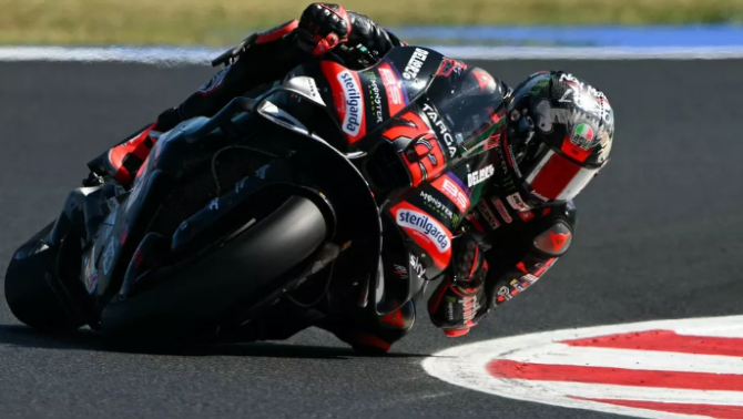 MotoGP San Marino GP: Bezzecchi gây sốc, hạ Ducati bằng kỷ lục pole tại Misano