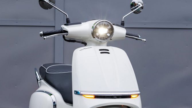 ‘Vua xe ga’ 150cc mới chính thức ra mắt giá 75 triệu đồng: Thiết kế đẹp hơn Honda Air Blade và Vario