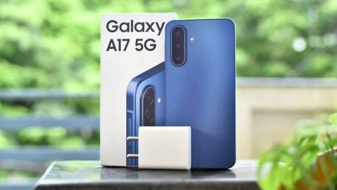 Mẫu smartphone Samsung bán chạy nhất thế giới rớt sâu tại Việt Nam, rẻ bèo chỉ từ 5 triệu đồng, chạy mượt, màn đẹp