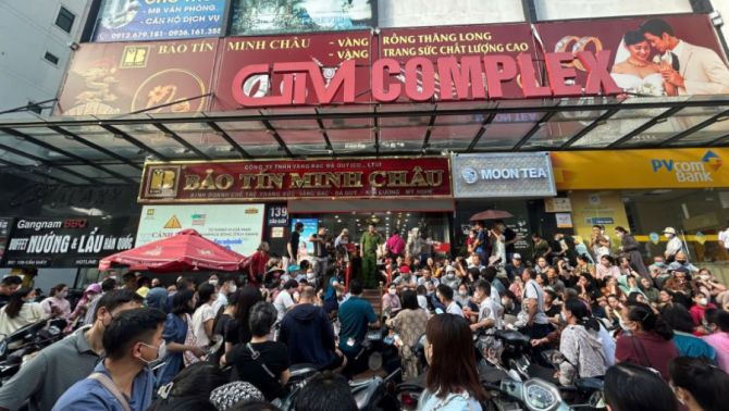 Giá vàng hôm này chiều 18/9: Vàng SJC và vàng nhẫn tăng tiếp phiên chiều, các nhà vàng chênh giá cao