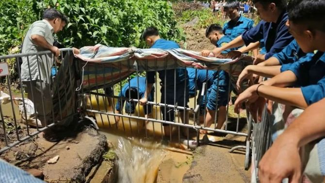Chủ tịch UBND TP Hà Nội nói gì sau vụ nam tân sinh viên bị nước cuốn xuống cống tử vong thương tâm