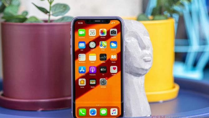 iPhone 11 là máy rẻ nhất Việt Nam nhận được iOS 27 như iPhone 18 Pro ở mức hơn 4 triệu đồng