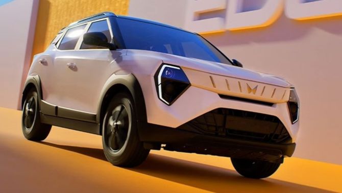 Tin xe trưa 22/9: SUV 5 chỗ ‘quốc dân’ mới chính thức ra mắt giá 254 triệu đồng, rẻ hơn Kia Morning và Hyundai Grand i10