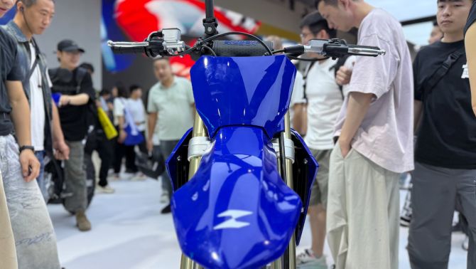 ZXMOTO MX450 2027: Quái vật 450cc chỉ nặng 105 kg, tham vọng đấu MXGP khiến đối thủ phải dè chừng