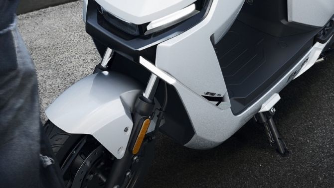 Quên Honda Vision đi, ‘xe ga quốc dân’ mới chính thức ra mắt giá 16,5 triệu đồng, đẹp hơn cả SH Mode