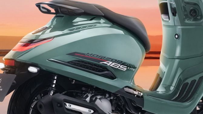 ‘Vua xe ga’ mới ‘Made in Thailand’ chính thức ra mắt giá 79 triệu đồng: Thiết kế đẹp hơn cả Honda SH