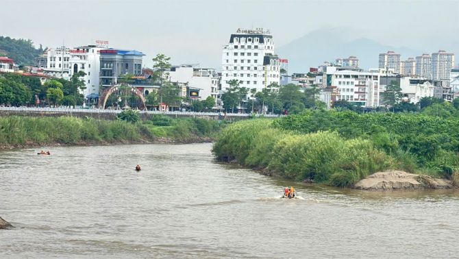 Vụ kiểm lâm viên mất tích trên sông Hồng: Hé lộ diễn biến trước khi gặp nạn  
