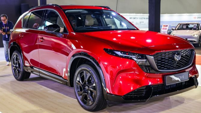 Mazda CX-5 2026 chính thức chốt giá hơn 1 tỷ đồng: Thiết kế sang hơn cả Honda CR-V và Hyundai Tucson