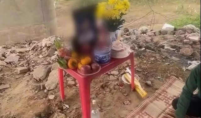 Gia đình lập bàn thờ, người đàn ông ở Thanh Hóa tưởng đã chết bất ngờ trở về