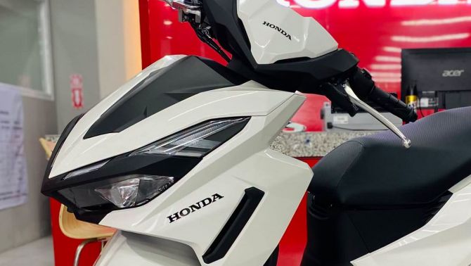 Tin xe máy 13/10: Honda mở bán ‘xe ga quốc dân’ 125cc mới giá 37 triệu đồng, thể thao hơn cả SH Mode