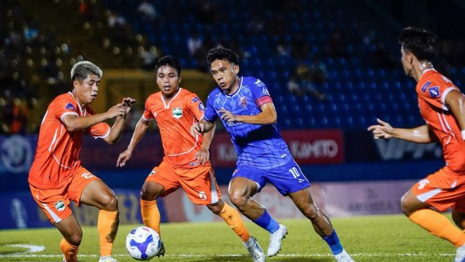 Lịch thi đấu bóng đá Việt Nam hôm nay 16/10: V.League 2 sôi động trở lại
