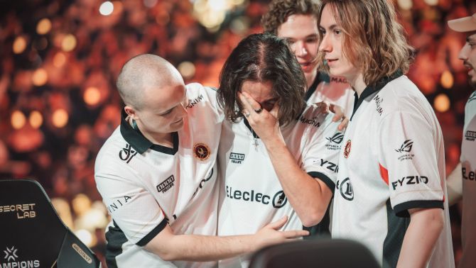 Team Vitality đánh bại 100 Thieves, tái đấu LOUD tại Chung kết VALORANT Champions 2026
