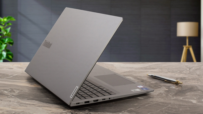 Lenovo ThinkBook vs LOQ: Đâu là sự chọn lựa tối ưu cho đồ họa