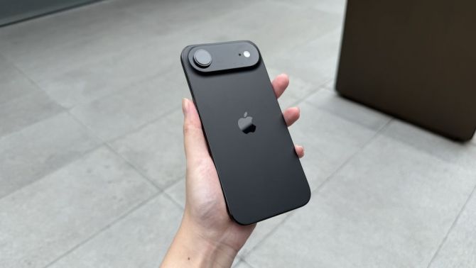 Giảm sốc về mốc 18 triệu, mẫu iPhone siêu mỏng Dynamic Island này là chân chân lý để dùng lâu dài