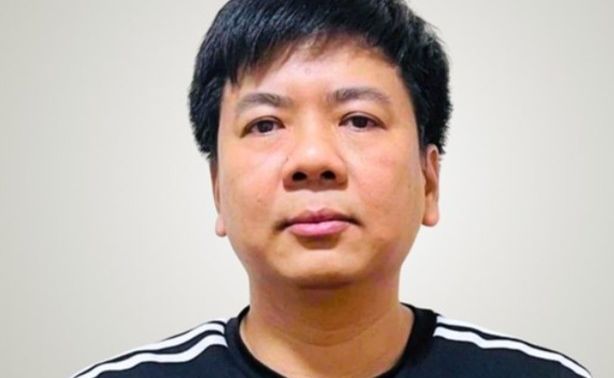 Vợ Shark Thủy đứng tên 6 bất động sản của 9 bị hại rồi thế chấp ngân hàng