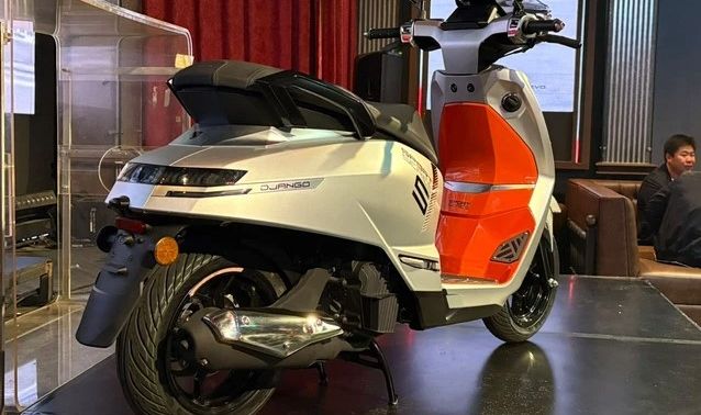 Quyết hạ gục Honda SH, ‘huyền thoại xe ga’ 125cc của Pháp ra mắt: Thiết kế sang hơn SH Mode, có ABS 2 kênh, giá mềm