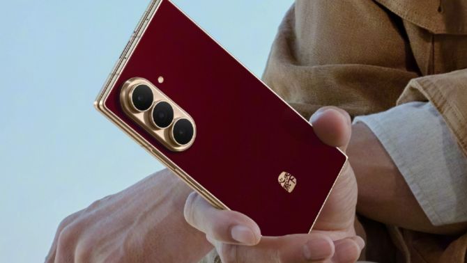 Samsung trình làng W27 với thiết kế gập sang trọng, mỏng nhẹ đáng kinh ngạc giá cao hơn cả Galaxy Z Fold 8 Ultra